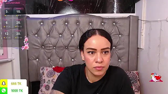 LAILAGUMMY's Live XXX Chat