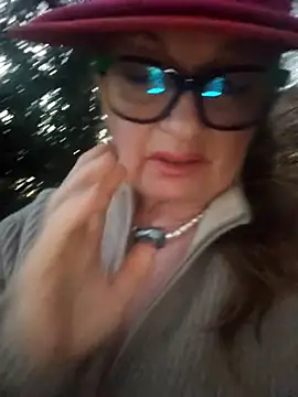 XXX chat uživo modela Hot-Muci