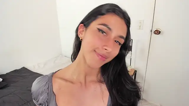 Czat XXX na żywo – Mazikeen__18