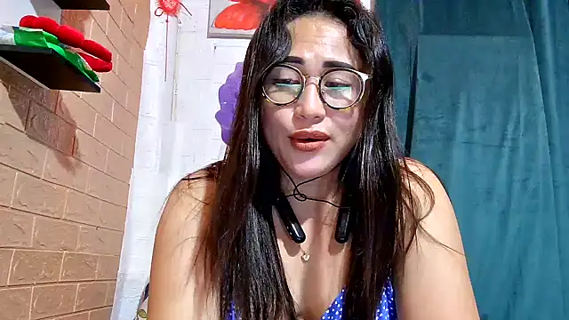 Ugly-Filipina – Live XXX-chat