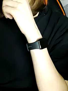 แชท XXX สดของ Aashikalaa