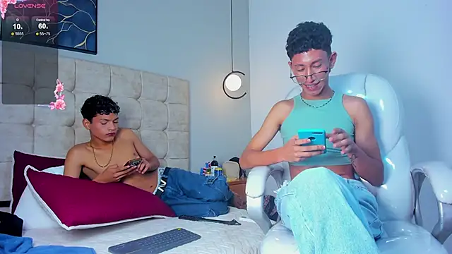 โชว์เว็บแคมของ twink_royale18