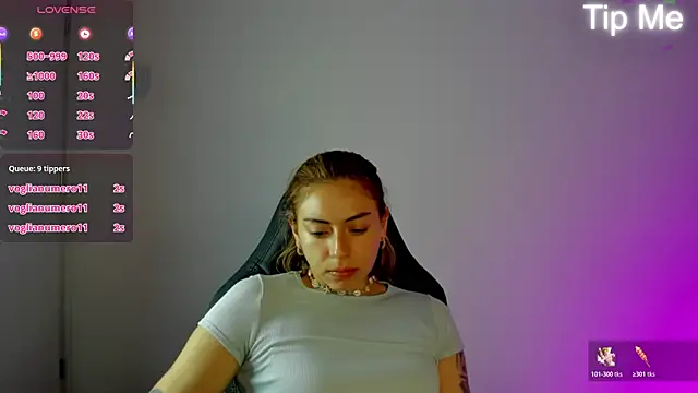 april_dumont Live XXX-chat