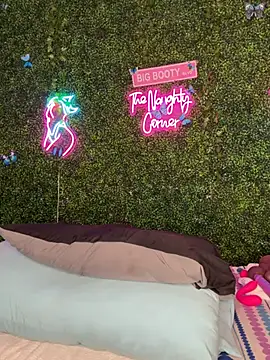 RenaThickAss – Naživo XXX chat