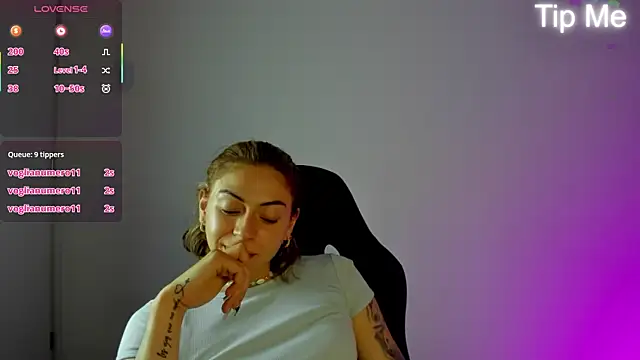 april_dumontn Live XXX chat