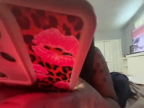 Pokazy przed kamerką – Cherishcherrysha