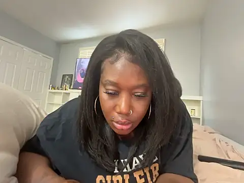 Pertunjukan Kamera Web Cherishcherrysha