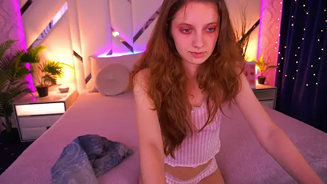 Chat +18 de CuteeFoxy ao vivo