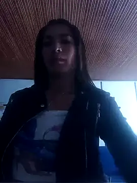 MeelFox live XXX chat