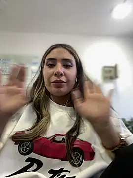 nini_love01 Chat XXX live