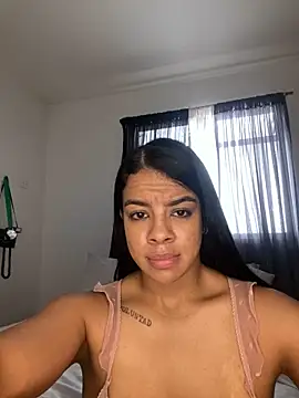 trianawhite Pertunjukan Webcam