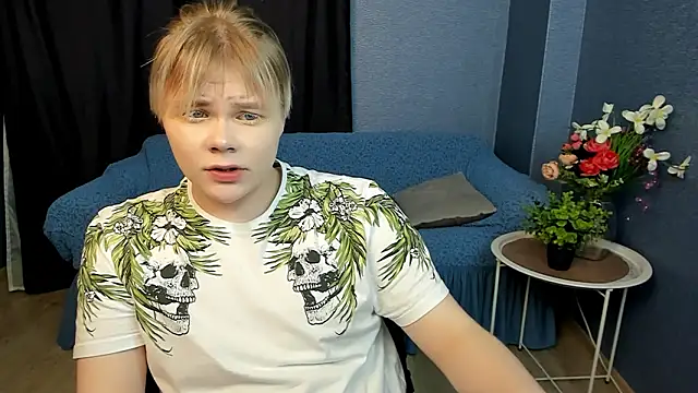 Brian_Mils: онлайн-секс-чат