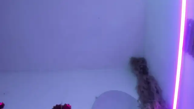 Chat XXX en directo de Brenda_lot