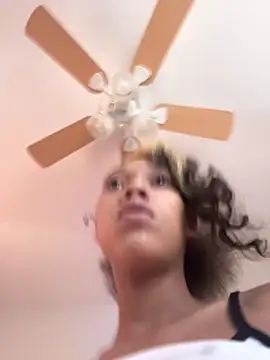 แชท XXX สดของ Tamiii420