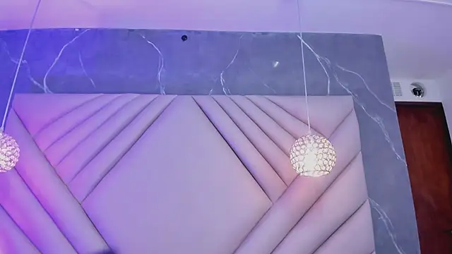 Chat XXX ao vivo de Ibbie_drastic