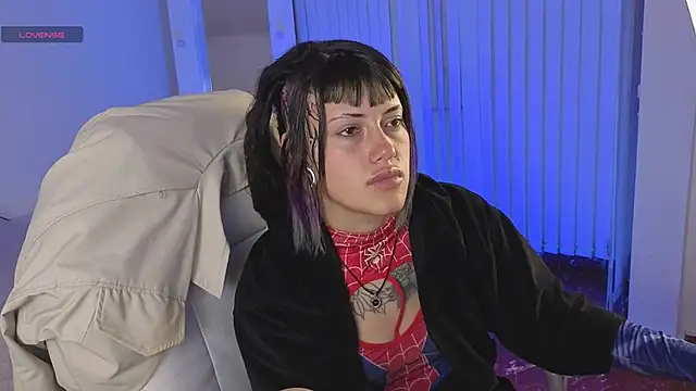 Онлайн чат XXX _sharlotte777