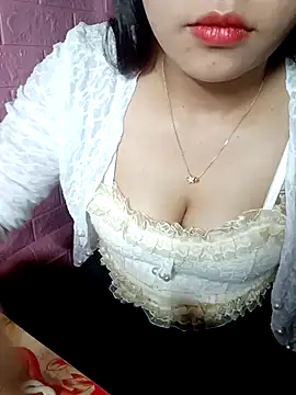 Eye-squirt Show Webcam