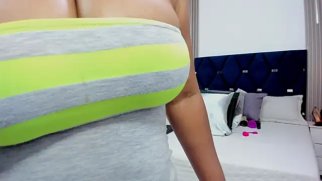 gabytyara2 라이브 XXX 채팅