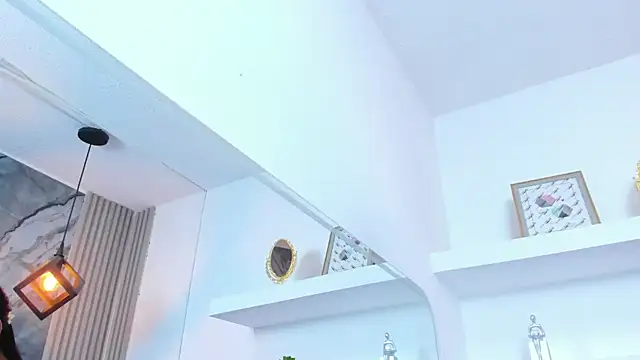 แชท XXX สดของ IsabellaMonet