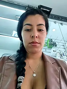 Luianna Chat XXX in diretta