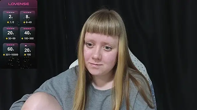 June_shy0 Chat XXX in diretta