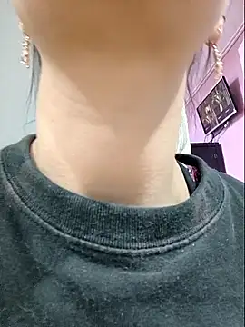 TaniaBlaze 라이브 XXX 채팅