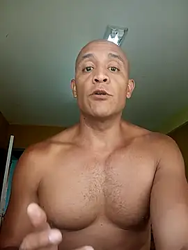 djmorenoo: απευθείας συνομιλία ΧΧΧ