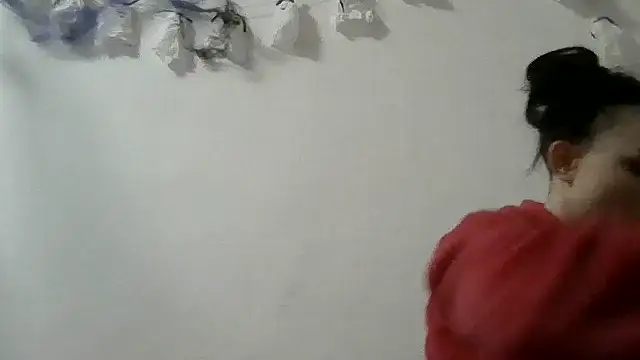 Trinsy_Love Chat XXX in diretta