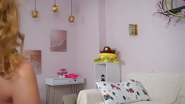 دردشة SunnivaCovil الجنسية المباشرة