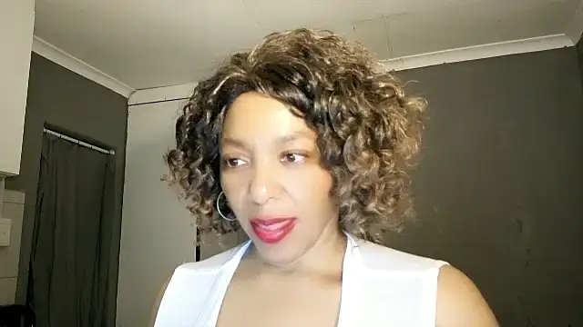 Lillyan_N Obrolan Langsung XXX