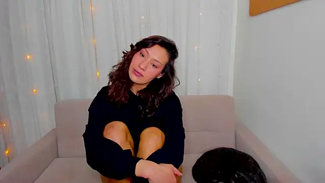 XXX chat uživo modela FieryHeart