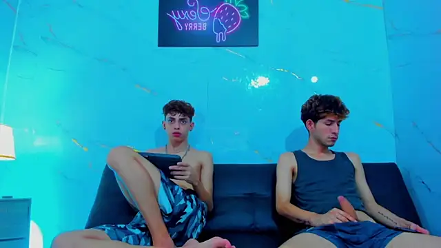 Spicy_guysn Webbikameraesitys