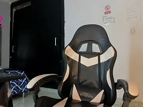 Show Webcam de Ciara_HotTs