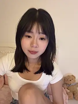 Nana-3 即時 XXX 聊天