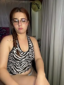 Chatroom XXX en direct de CoraVibes