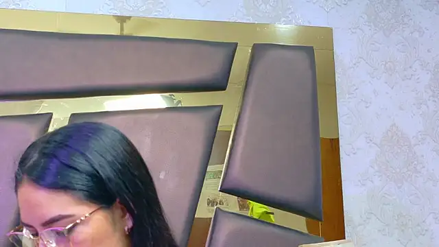 NicoleEsposito Chat XXX live