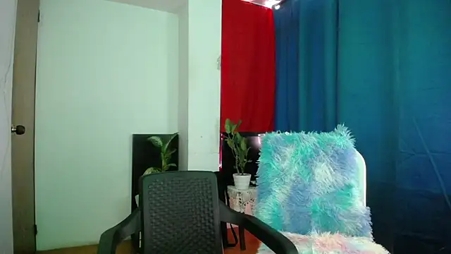 TwinFlamesX Live XXX-chat