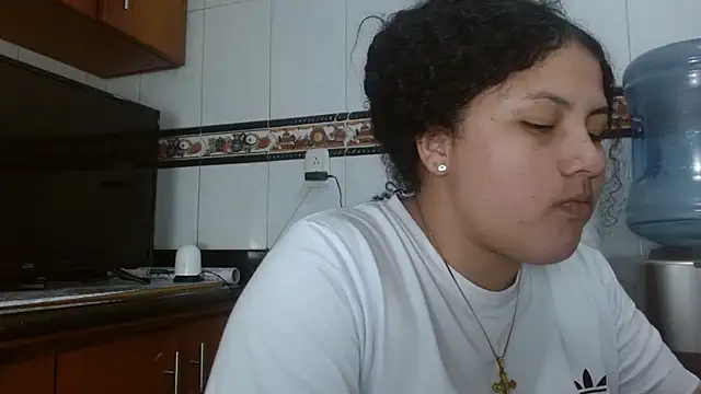 Baby_dirt Chat XXX live