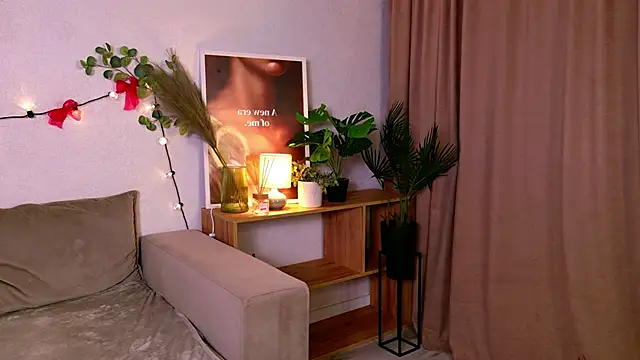 FieryPolly Live XXX Chat