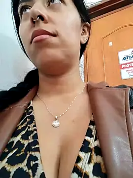 Živý XXX chat Luianna