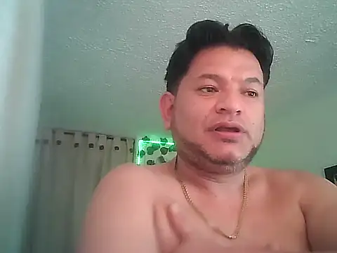 SexDiffrent Chat XXX in diretta