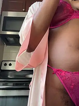 แชท XXX สดของ mochamimi