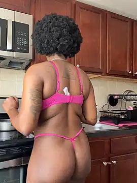 mochamimi: απευθείας συνομιλ ία ΧΧΧ