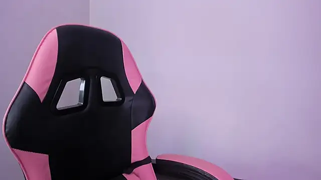 Chatroom XXX en direct de Arianna_Jannes