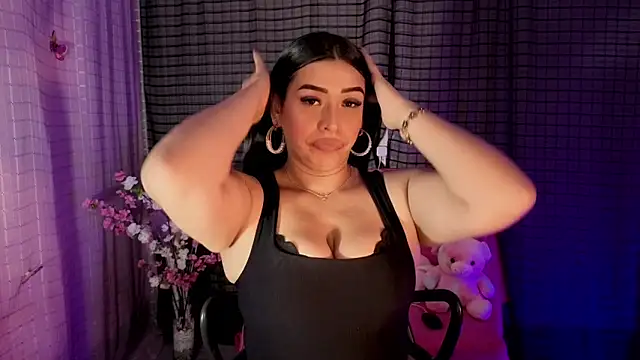 Kayleemorales Chat XXX live