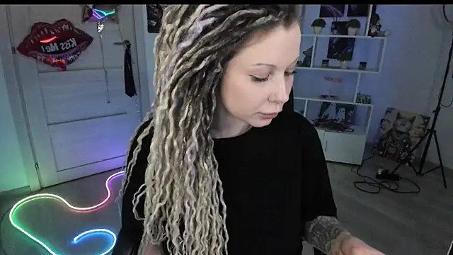 HoneySallyMoore Chat XXX live