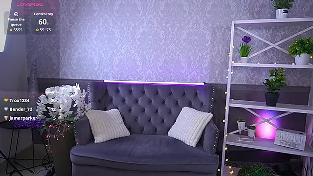 XXX chat uživo modela VelvetLuck