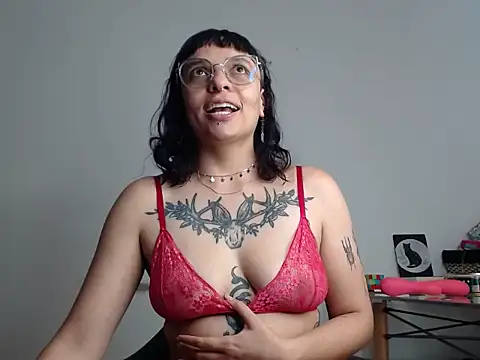 LanaGodard: онлайн-секс-чат