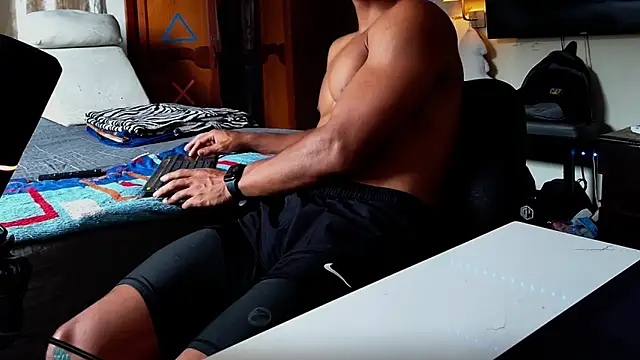 Chatroom XXX en direct de Jhon_wich