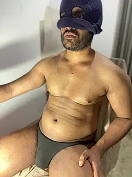 MilanBlaze: απευθείας συνομιλία ΧΧΧ